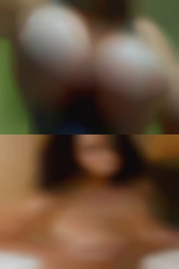 Bi-women or couples no strings with horny single women a bi-woman.